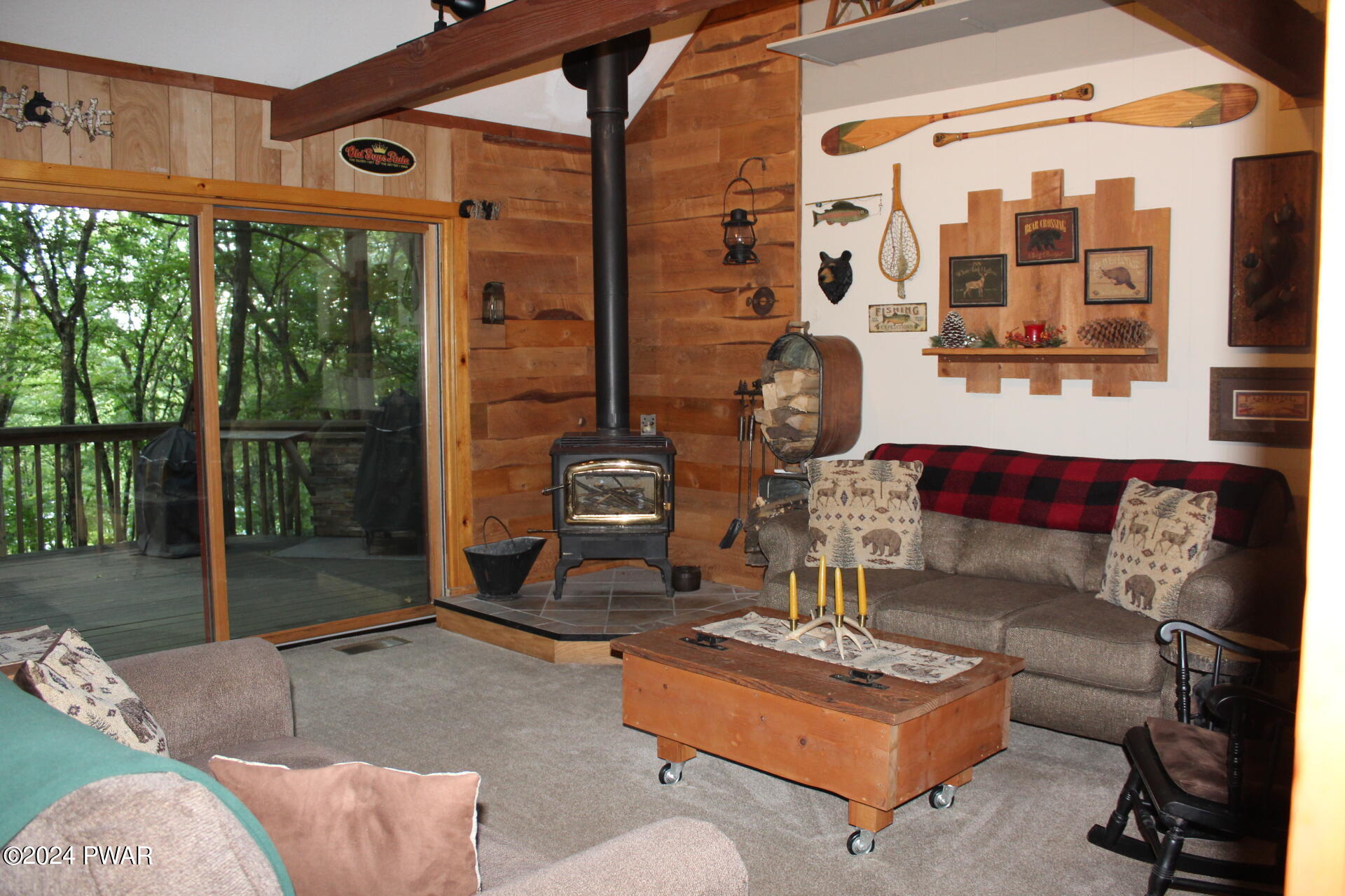 82 Ridge Road Lake Ariel, PA 18436 - Photo 10 of 61 Livingroom