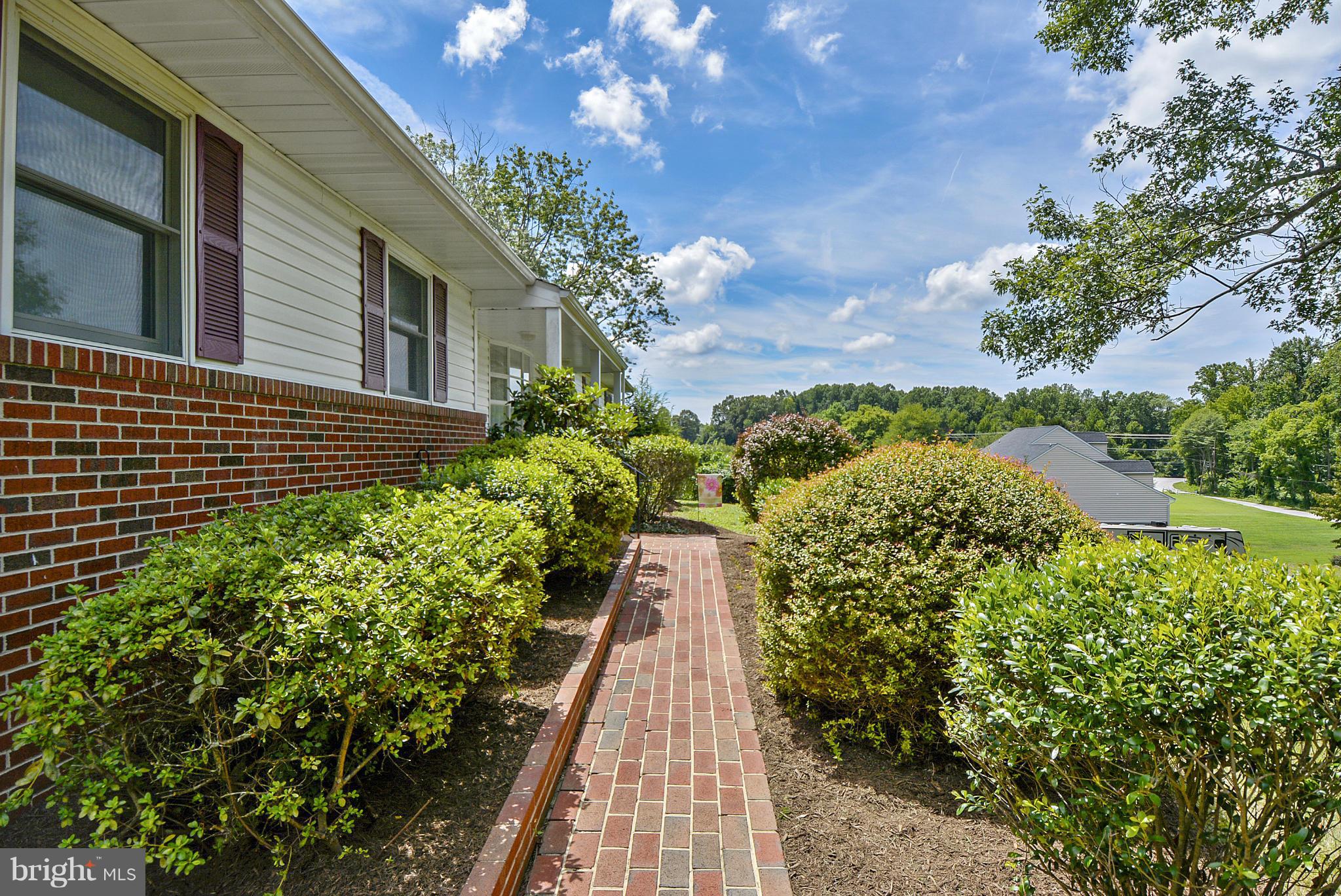 146 Old Solomons Island Road Lothian, MD 20711 - Photo 2 of 30 Exterior (Front)