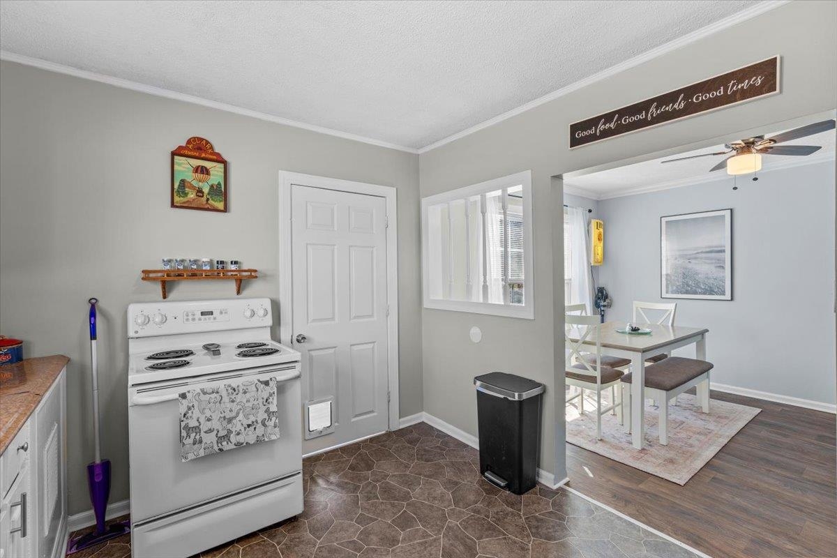 859 Floyd Road Spartanburg, SC 29307 - Photo 13 of 31