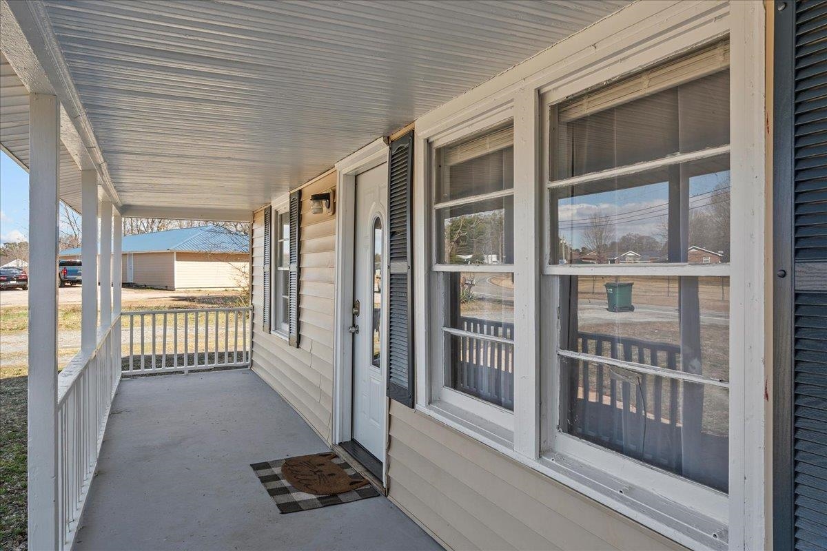 859 Floyd Road Spartanburg, SC 29307 - Photo 5 of 31