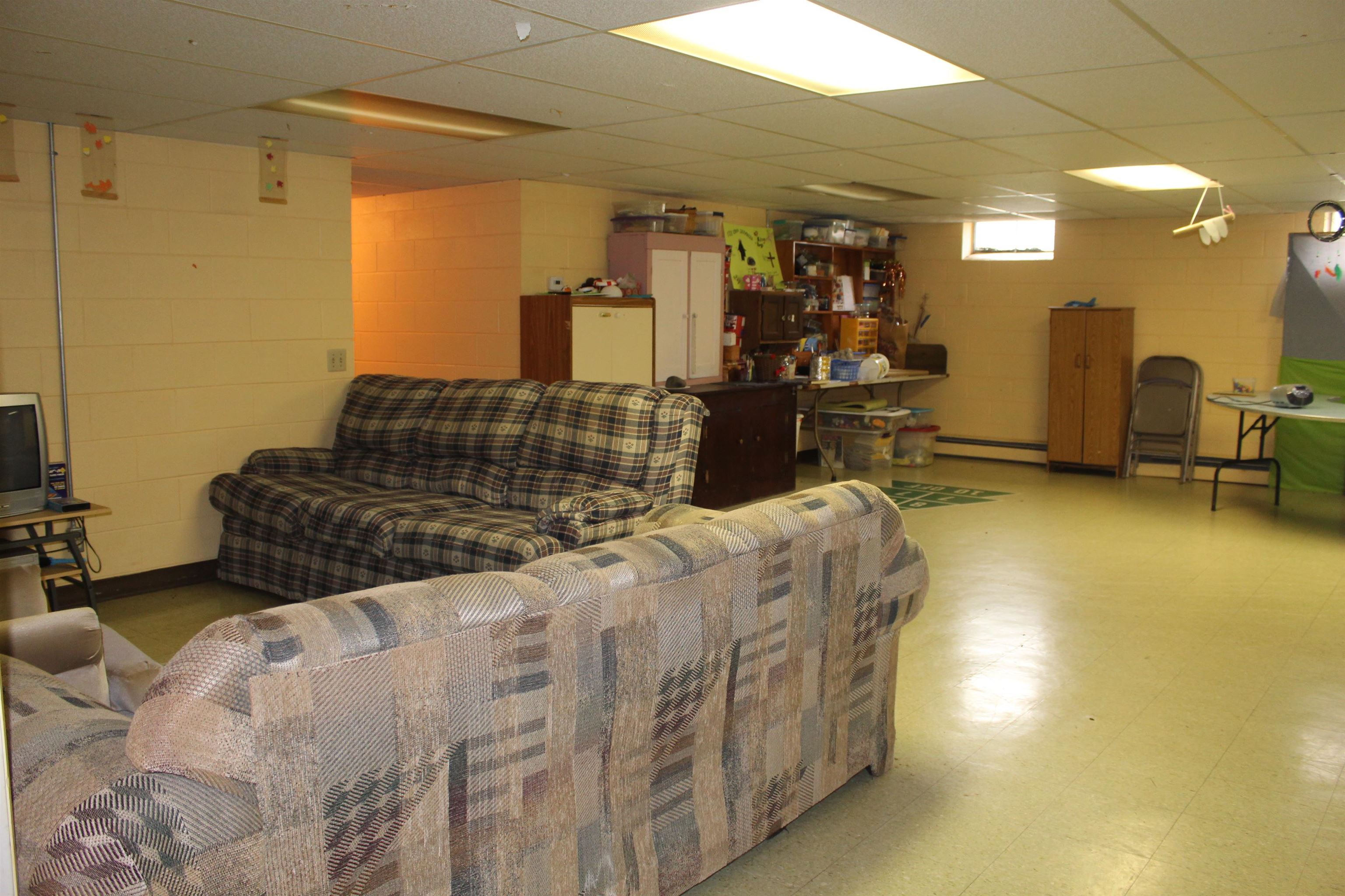 1767 East Burt Road Burt, MI 48417 - Photo 20 of 25 50129154-76837be0-5d8d-45a6-ba0d-e9afdf6085f8.JPG