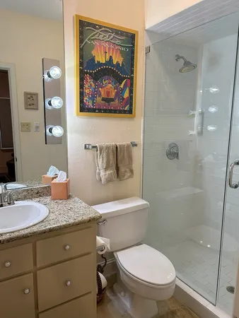 $290,000 | 220 Riverhill Club Lane, Kerrville, TX 78028