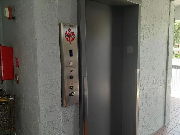 $165,000 | 25210 Northlake Drive, Unit 210, Sanford, FL 32773