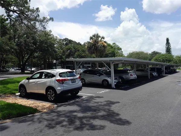$165,000 | 25210 Northlake Drive, Unit 210, Sanford, FL 32773