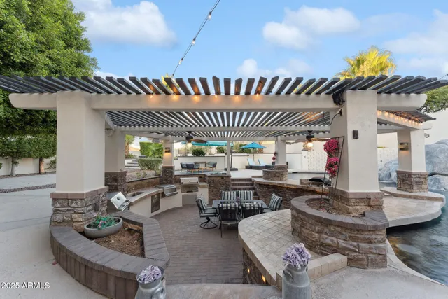 $1,570,000 | 16417 South 23rd Way, Phoenix, AZ 85048