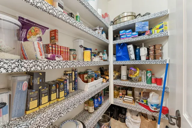 $1,570,000 | 16417 South 23rd Way, Phoenix, AZ 85048