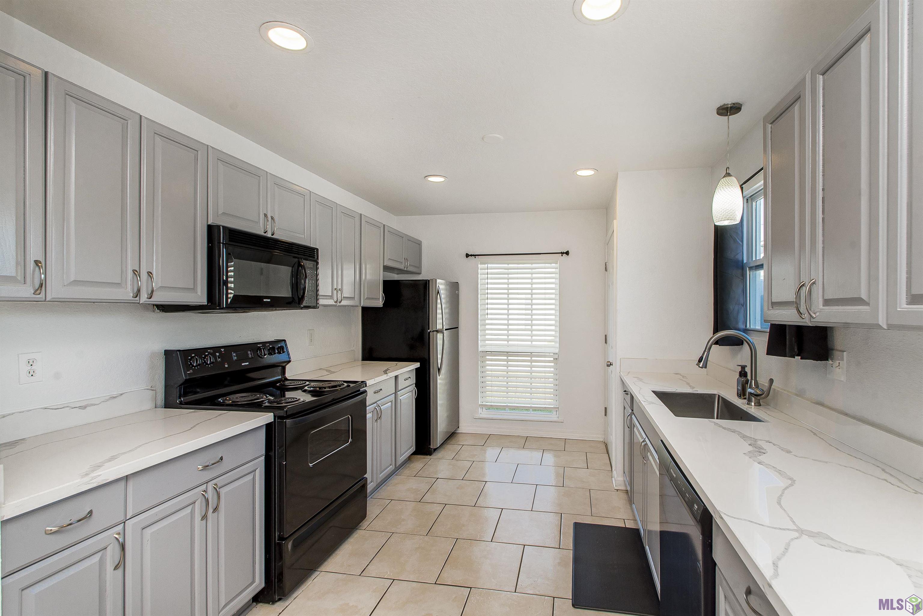 3105 Legend Street Meraux, LA 70075 - Photo 1 of 30