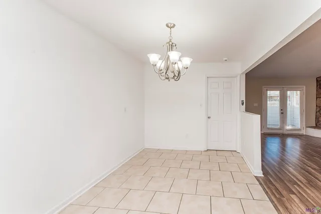 $2,050 | 3105 Legend Street, Meraux, LA 70075