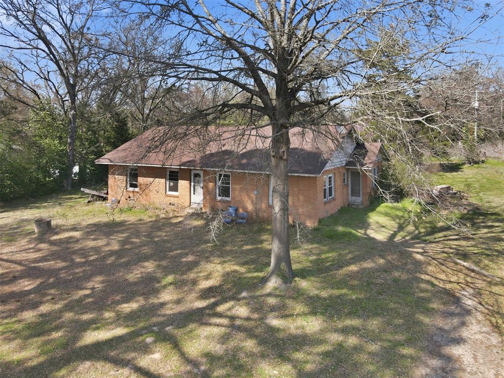 615 Quitman Street Pittsburg, TX 75686 - Photo 1 of 30