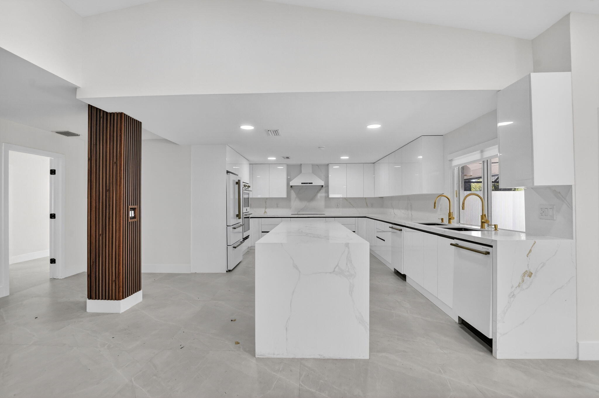 7134 San Sebastian Drive Boca Raton, FL 33433 - Photo 12 of 73 11-web-or-mls-DSC_3138