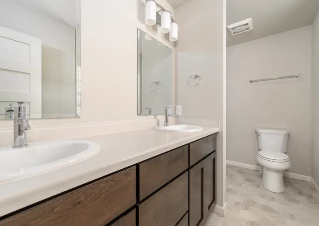 $449,900 | 7727 Starnova, Madison, WI 53719