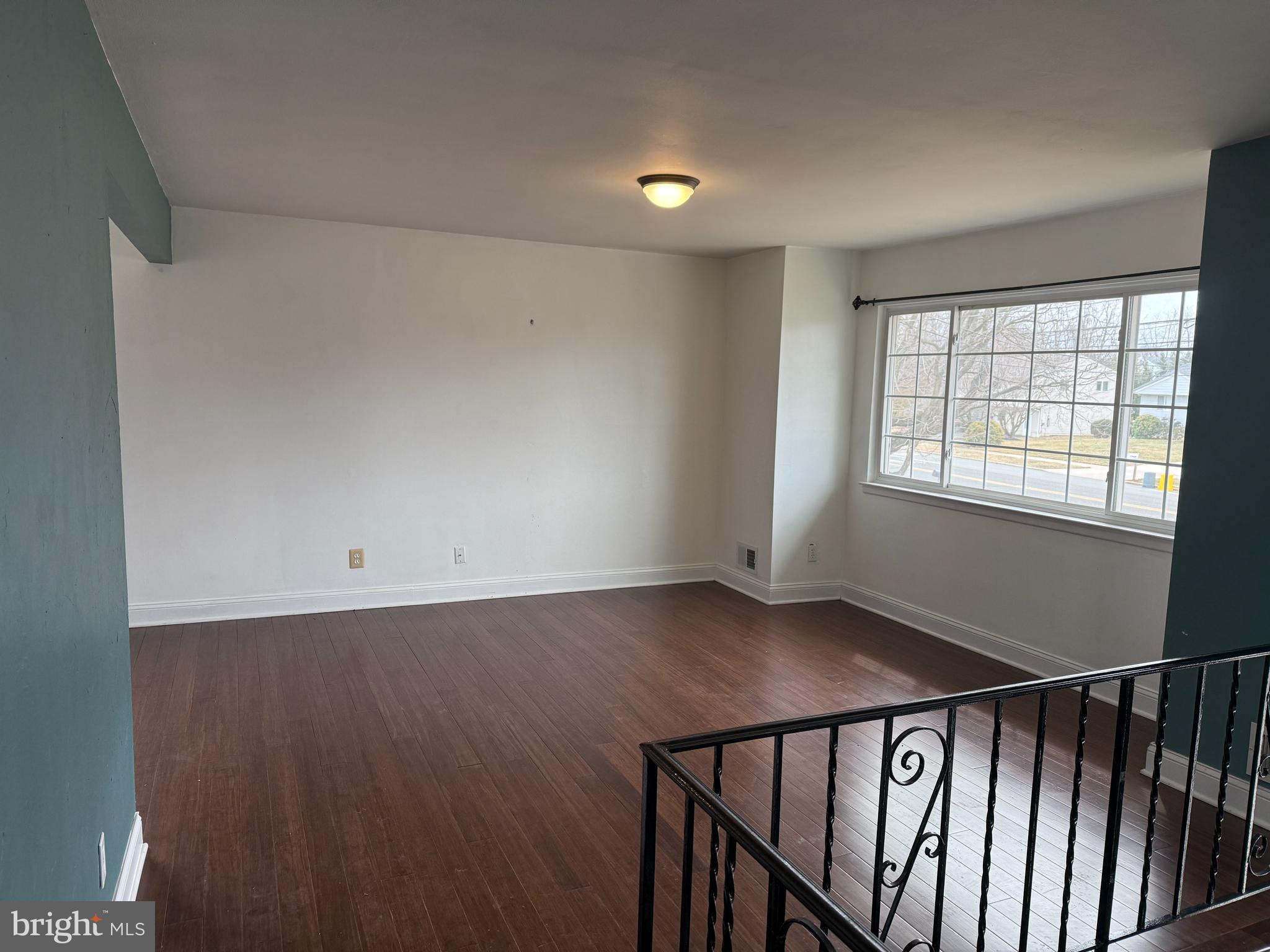 892 Estates Boulevard Hamilton, NJ 08690 - Photo 4 of 10 a view of entryway with wooden floor