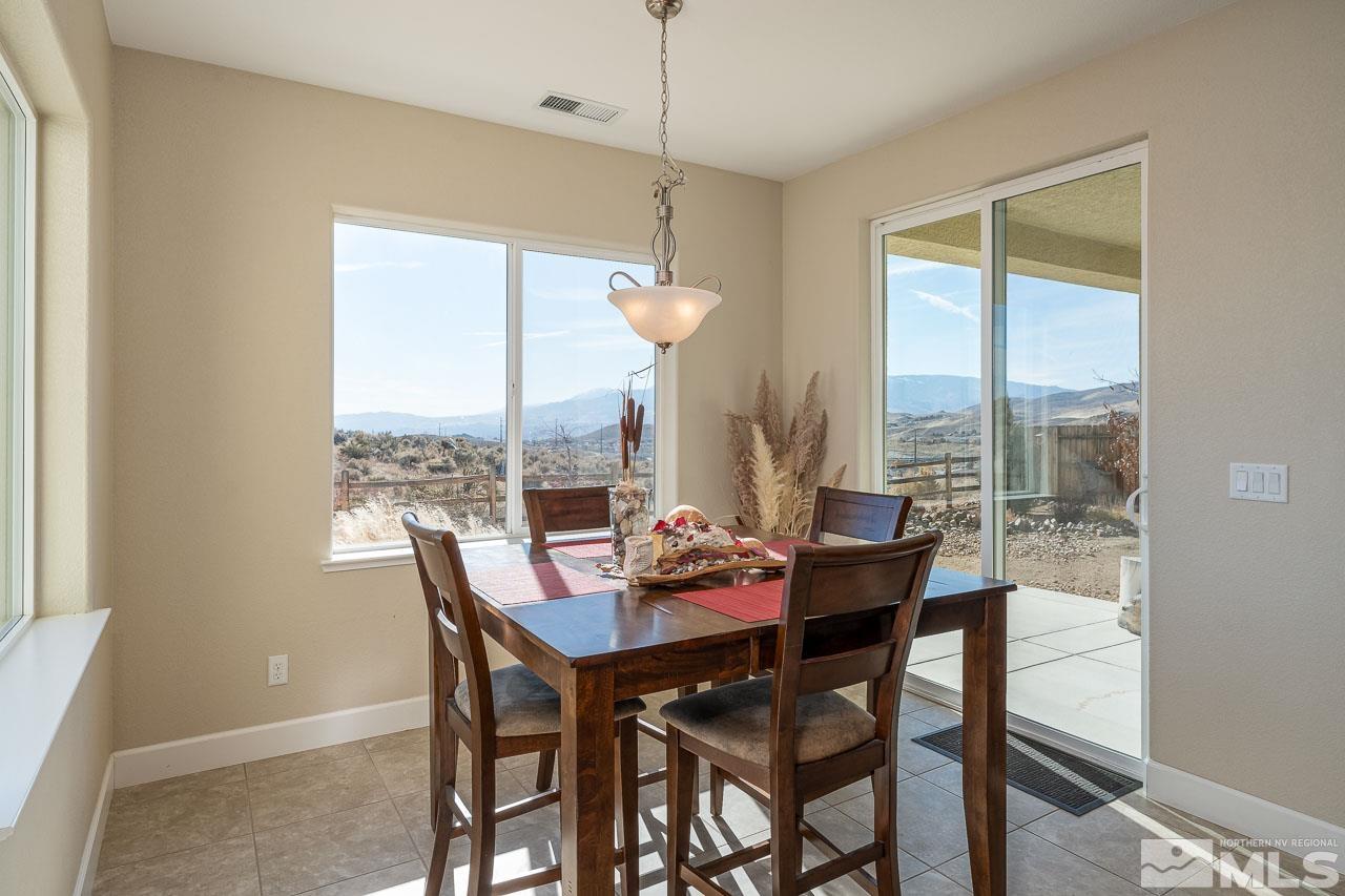7560 Jonquil Court Reno, NV 89506 - Photo 8 of 40 Photo 8