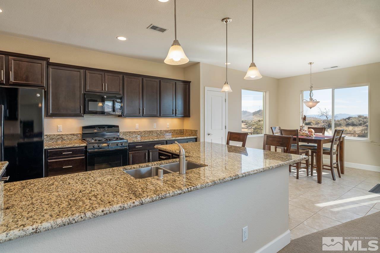 7560 Jonquil Court Reno, NV 89506 - Photo 10 of 40 Photo 10