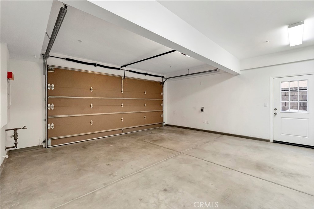 114 Chestnut Grove Irvine, CA 92620 - Photo 17 of 51