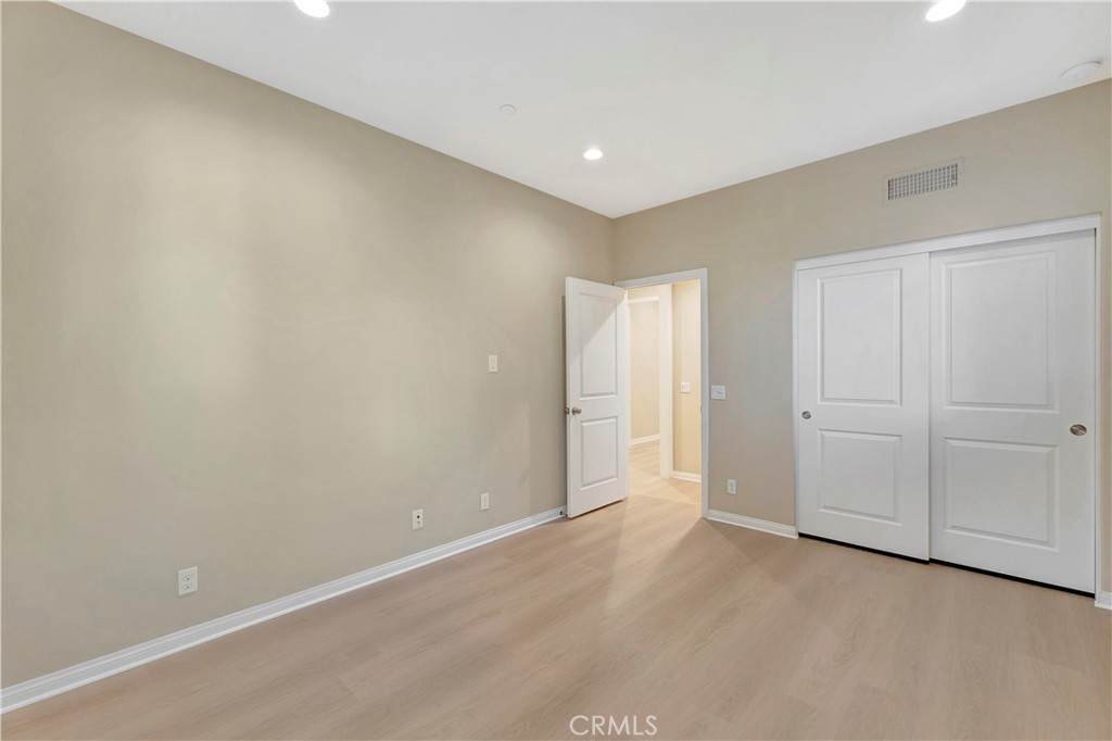 114 Chestnut Grove Irvine, CA 92620 - Photo 21 of 51