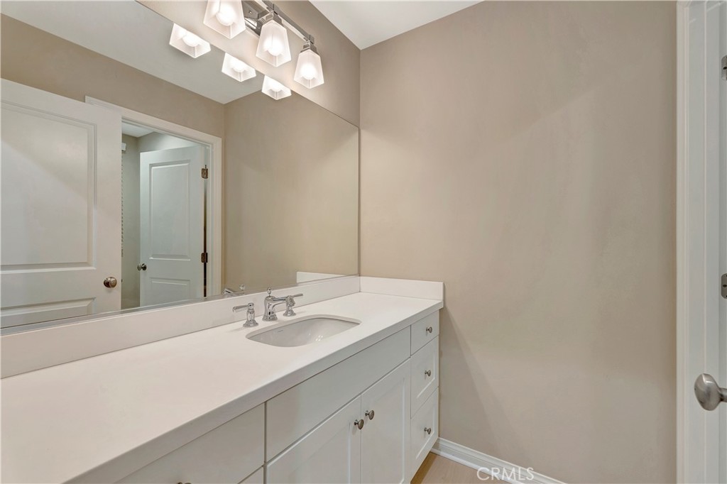 114 Chestnut Grove Irvine, CA 92620 - Photo 23 of 51