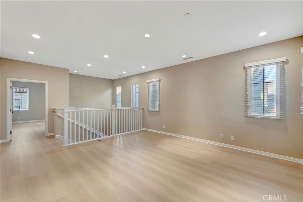 114 Chestnut Grove Irvine, CA 92620 - Photo 26 of 51