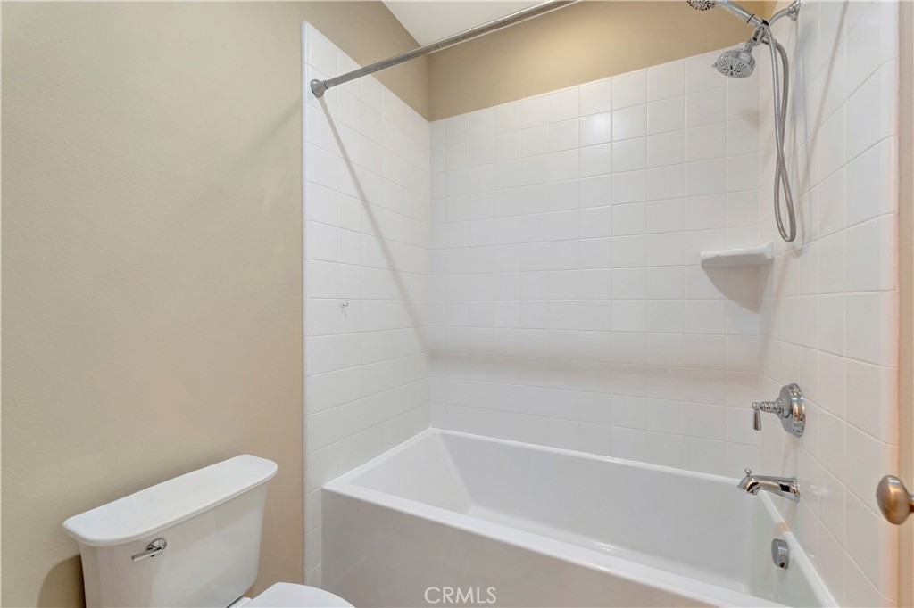 114 Chestnut Grove Irvine, CA 92620 - Photo 36 of 51