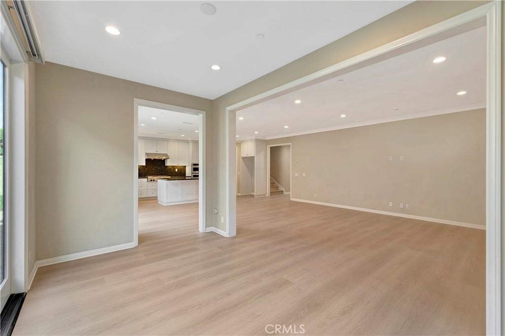 114 Chestnut Grove Irvine, CA 92620 - Photo 6 of 51