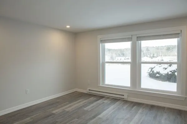 $2,095 | 180 North Main Street, Unit E2, Boscawen, NH 03303