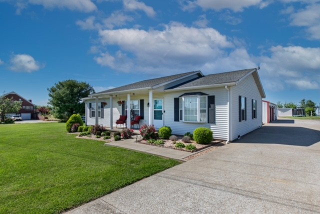 4570 Scottsville Road Franklin, KY 42134 - Photo 2 of 20