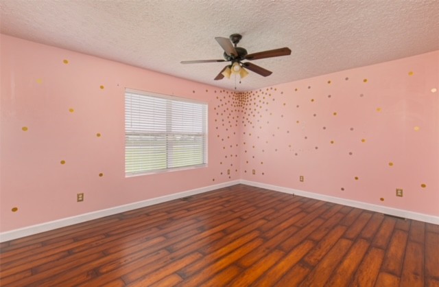 4570 Scottsville Road Franklin, KY 42134 - Photo 12 of 20