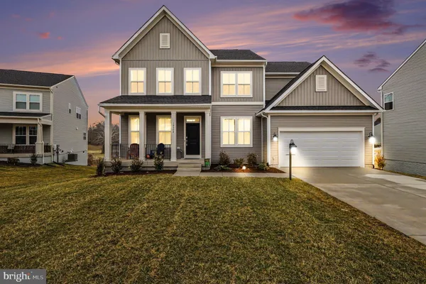 $819,500 | 18508 Newmachar Court, Jeffersonton, VA 22724