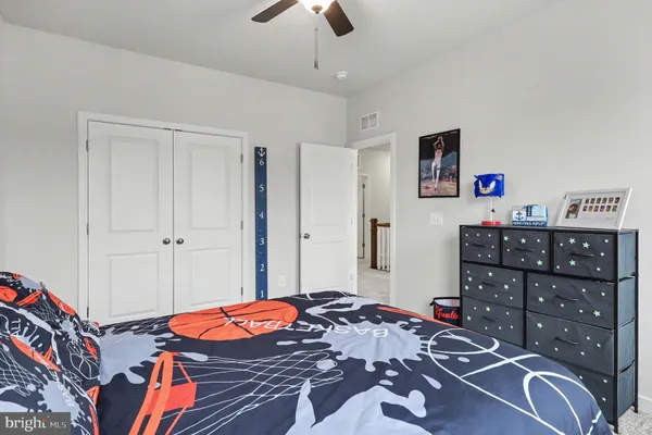$800,000 | 18508 Newmachar Court, Jeffersonton, VA 22724