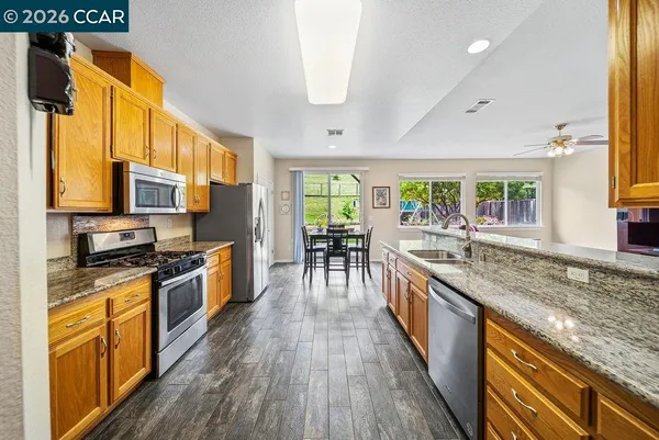$849,000 | 1065 Dawnview Court, Pittsburg, CA 94565