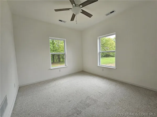 $449,900 | 3 Oak Tree Lane, Eldon, MO 65026