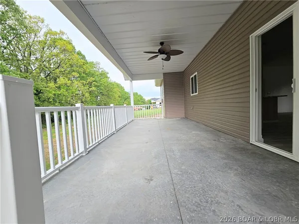 $449,900 | 3 Oak Tree Lane, Eldon, MO 65026