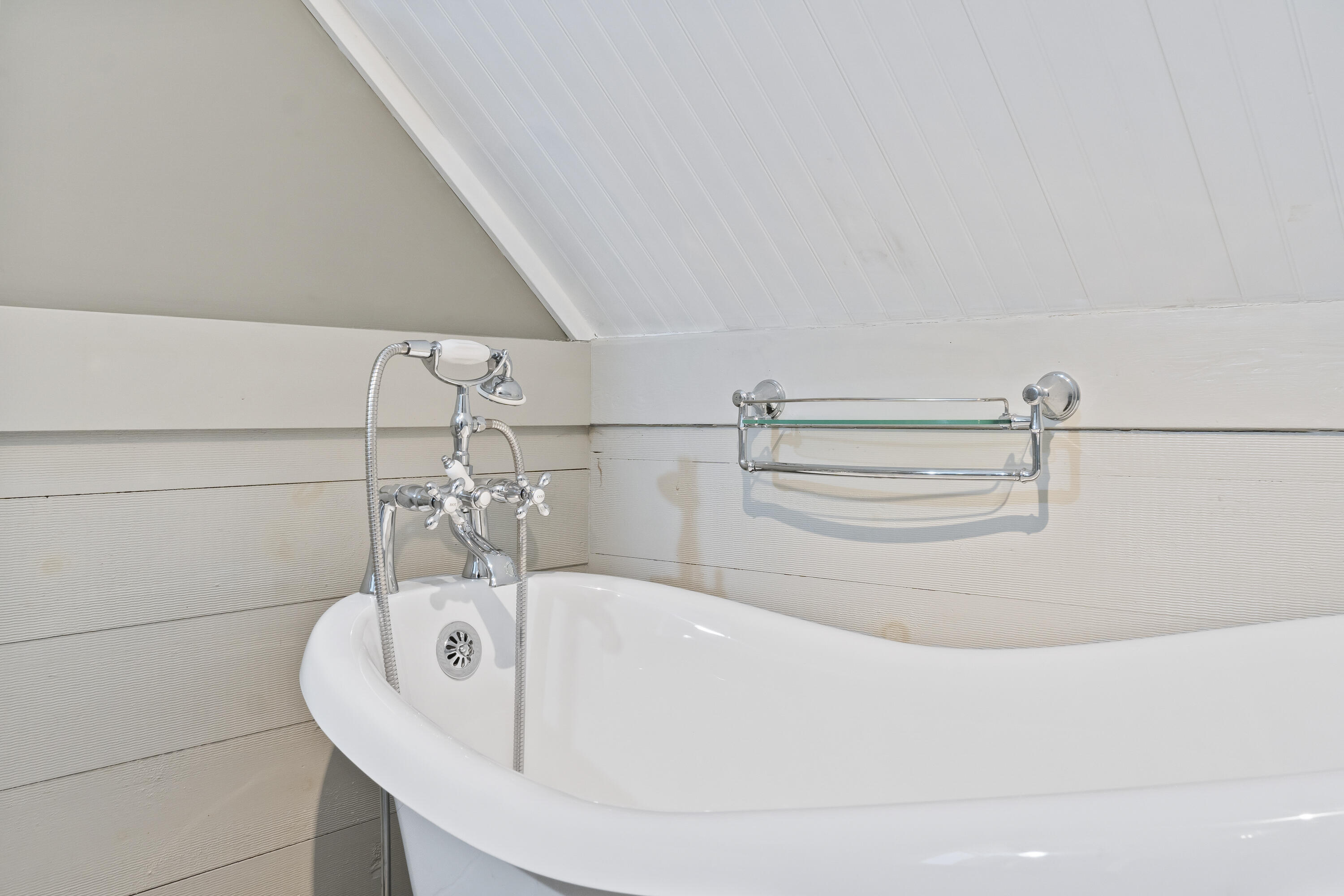 209 Dunn Road Poland, ME 04274 - Photo 47 of 68 clawfoot tub
