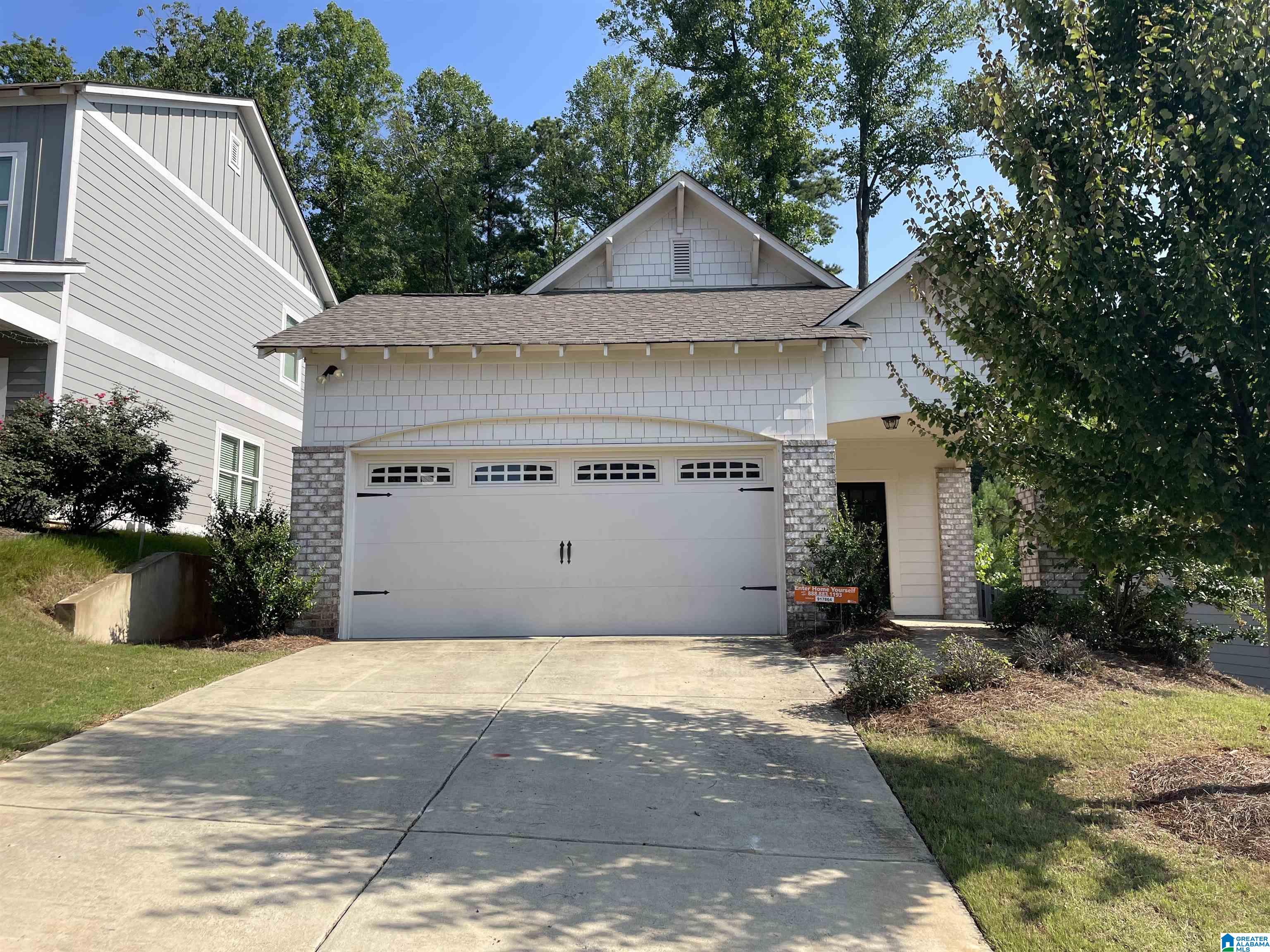 3994 Valley Manor Birmingham, AL 35210 - Photo 1 of 51