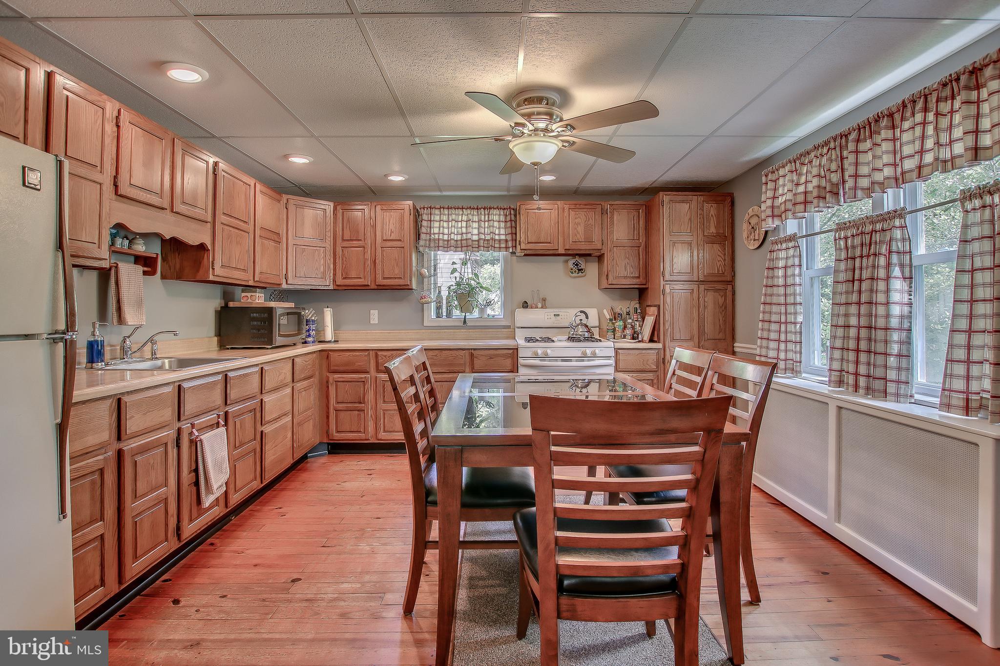 434 Hartford Road Mount Laurel, NJ 08054 - Photo 5 of 39