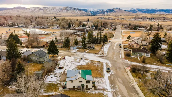 $275,000 | 195 West Gatchell Street, Buffalo, WY 82834