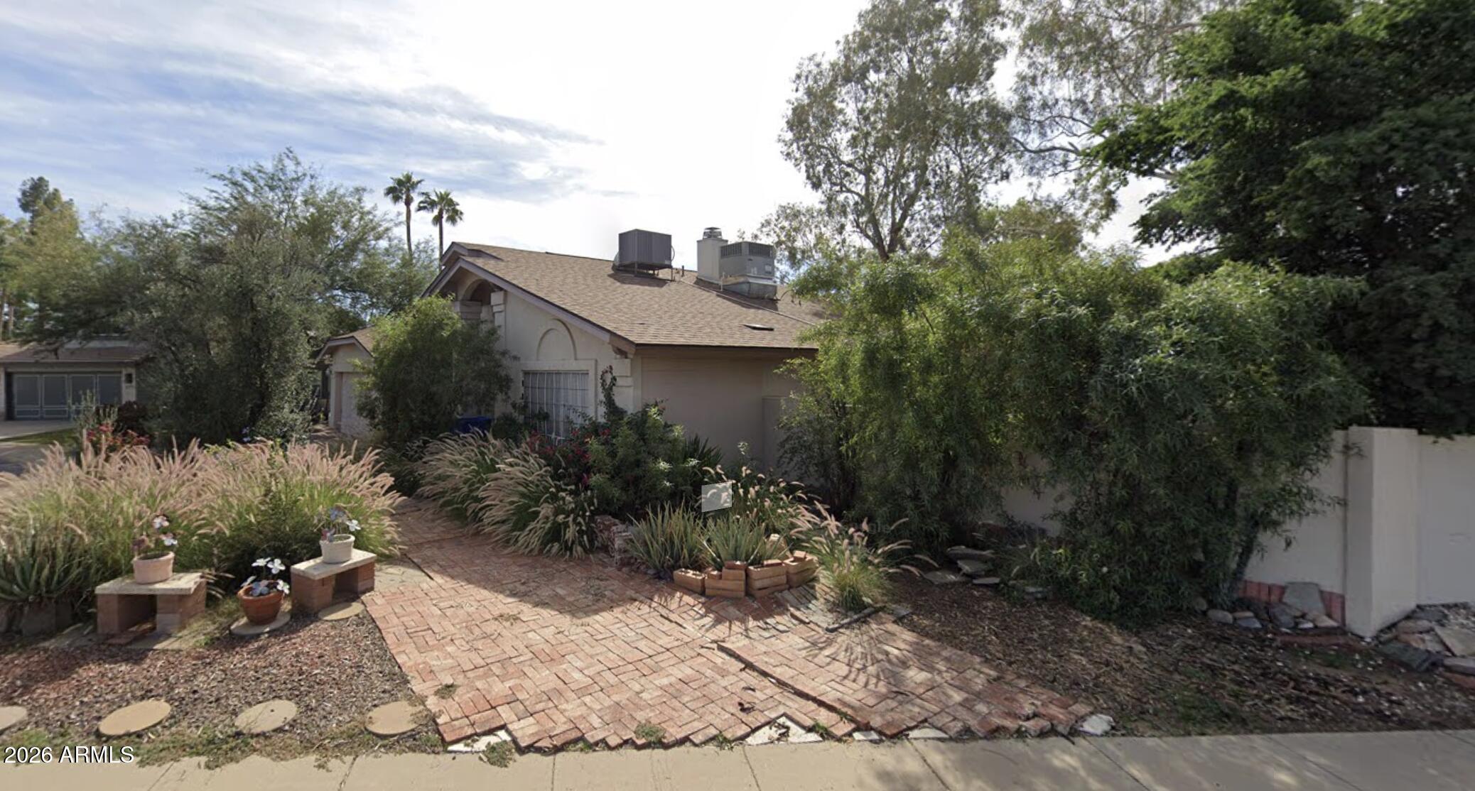 4713 E Redfield Rd