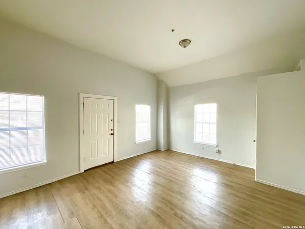 $850 | 816 Rivas Street, Unit A, San Antonio, TX 78207