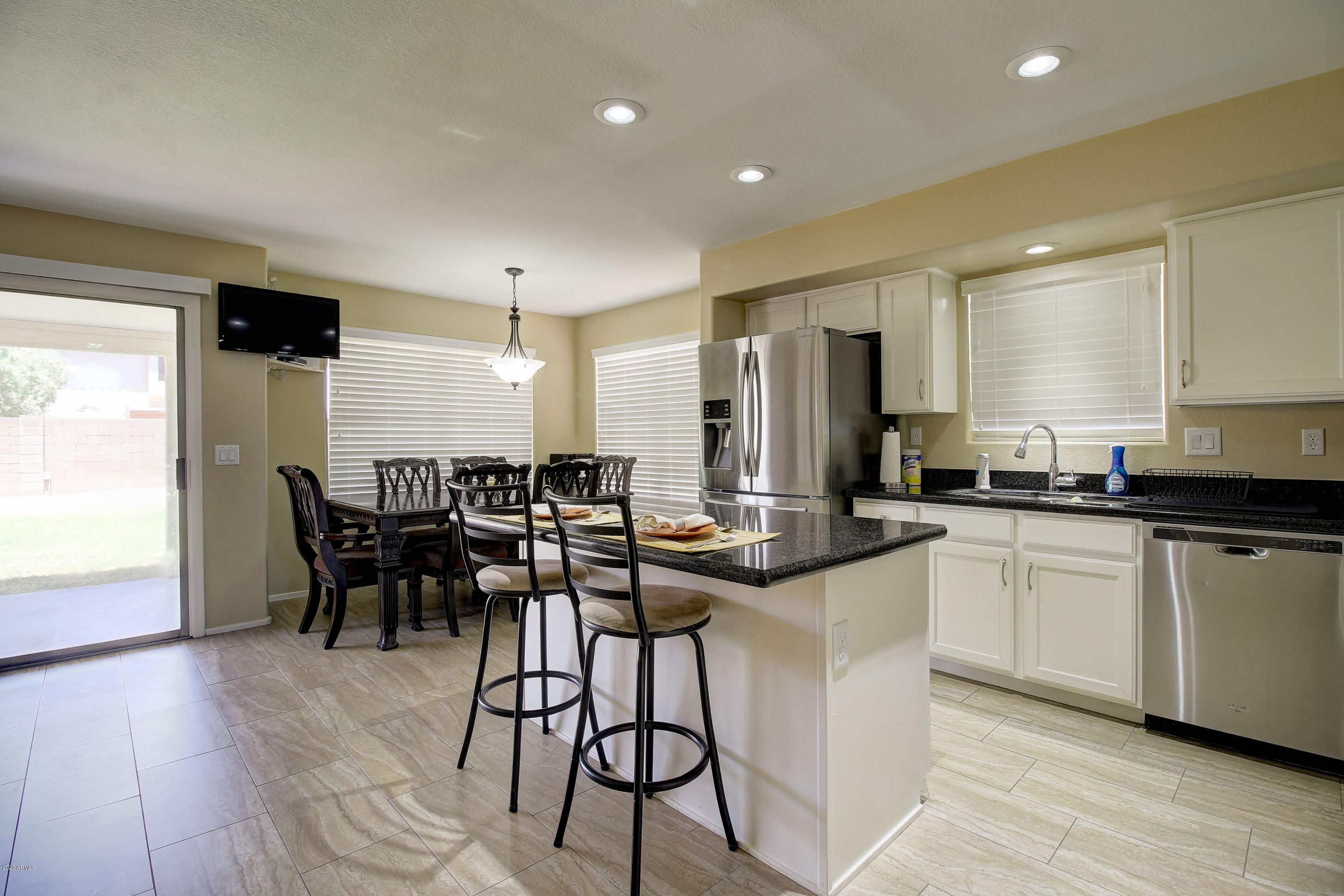 12566 Desert Flower Road Avondale, AZ 85392 - Photo 11 of 30 B (5)