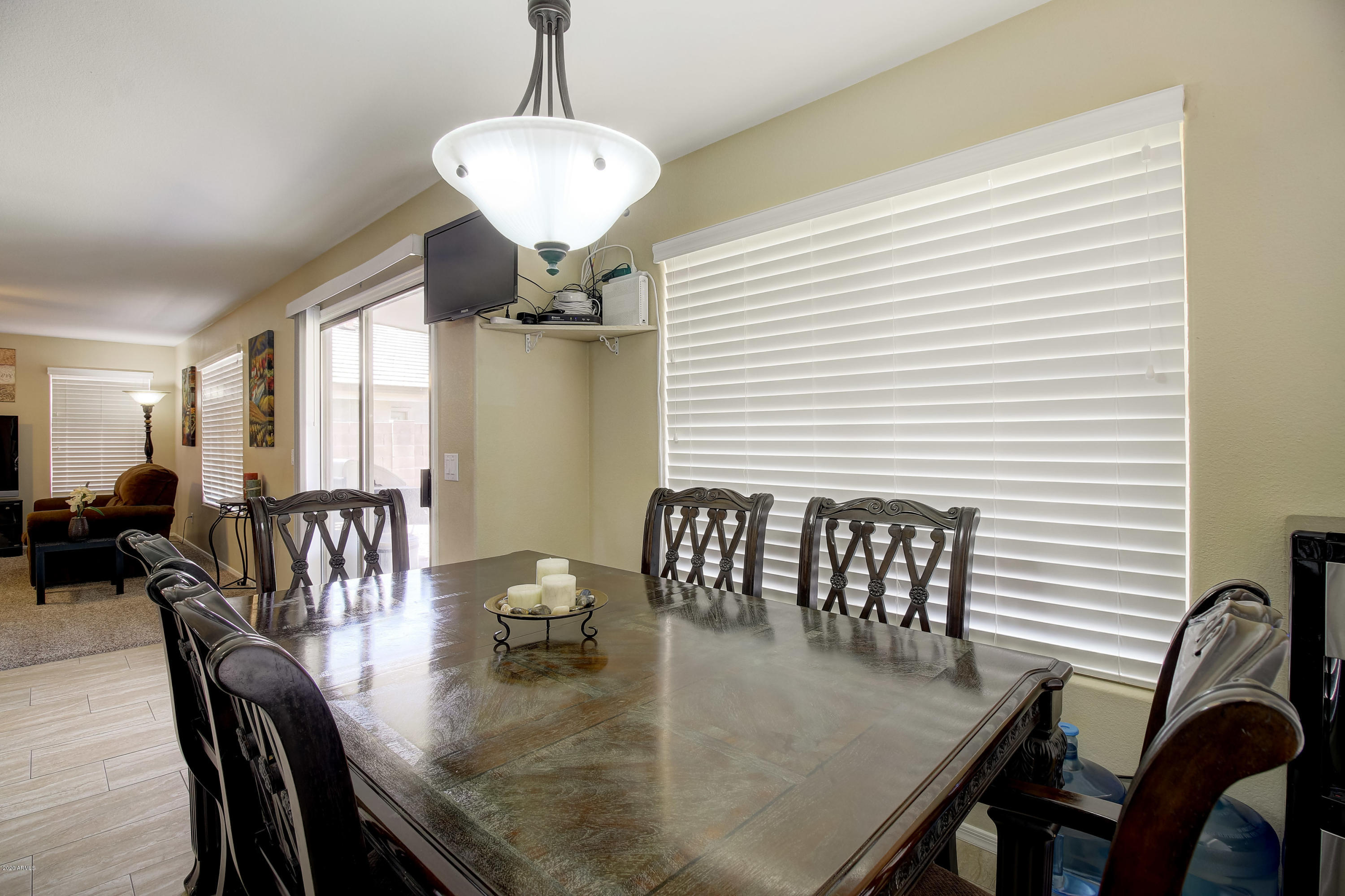 12566 Desert Flower Road Avondale, AZ 85392 - Photo 3 of 30 B (11)