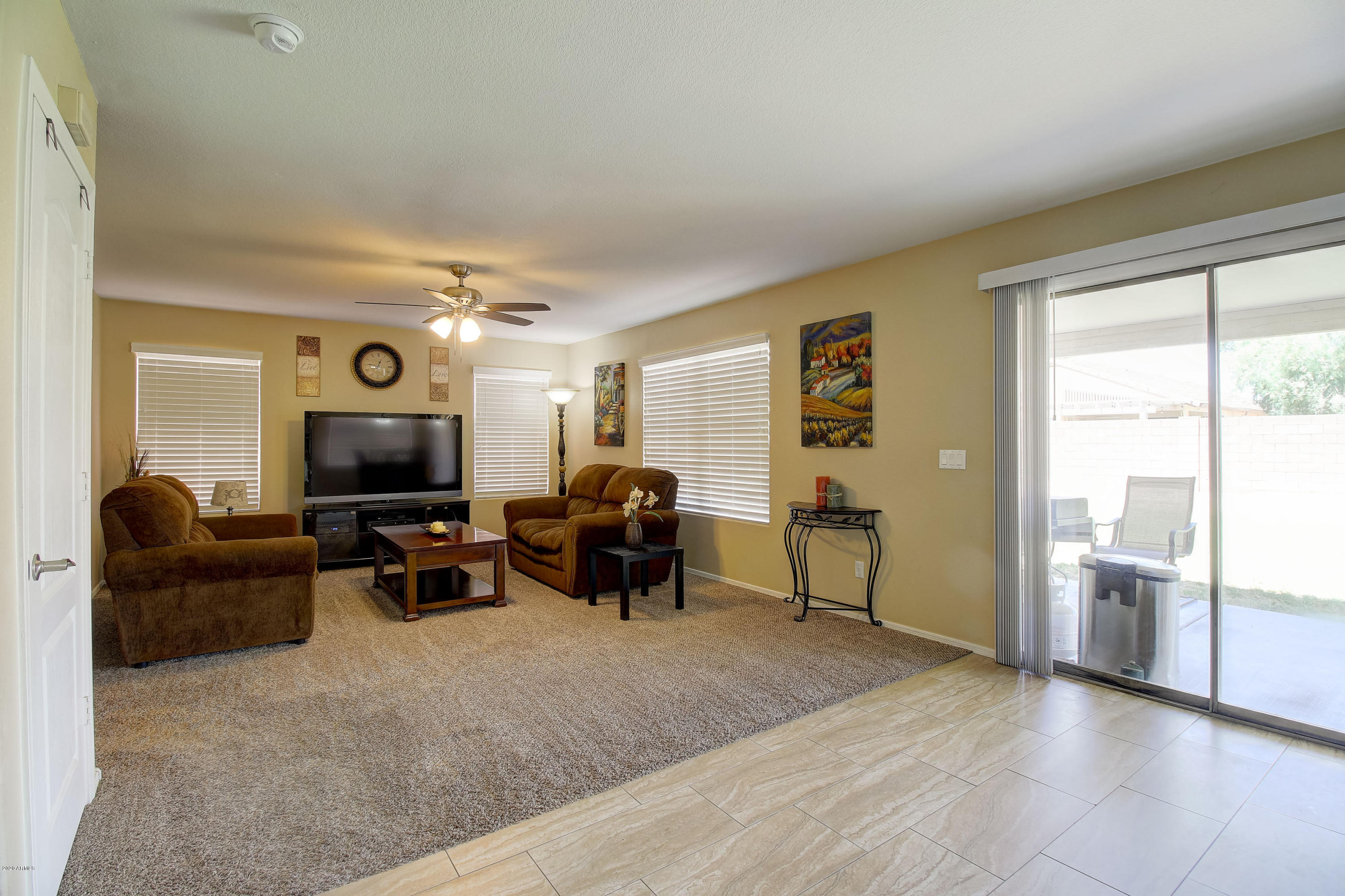 12566 Desert Flower Road Avondale, AZ 85392 - Photo 7 of 30 B (13)