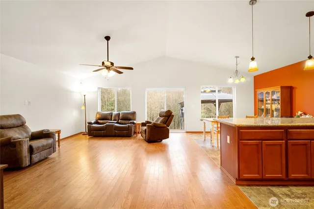 $455,000 | 93 McDonald Creek, Elma, WA 98541