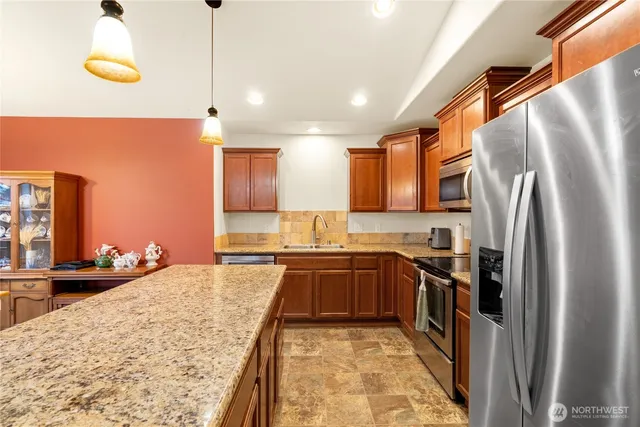 $455,000 | 93 McDonald Creek, Elma, WA 98541