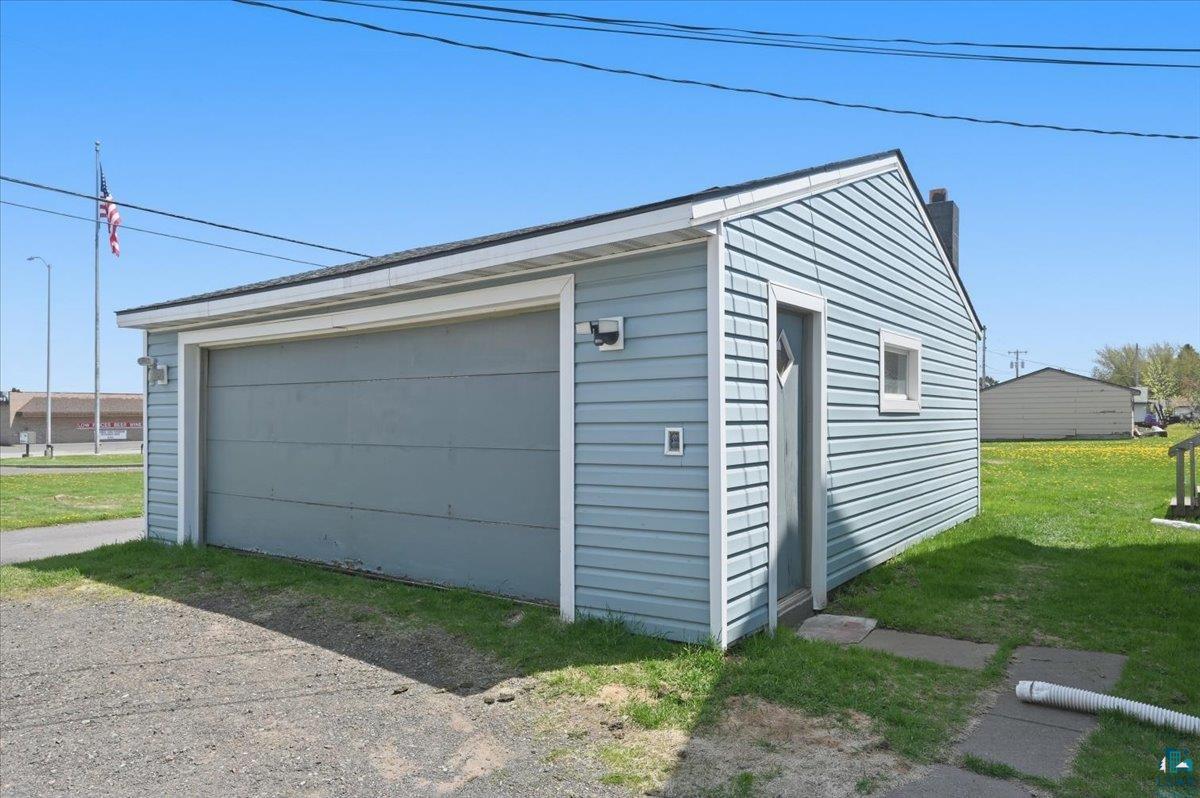2811 East 3rd Street Superior, WI 54880 - Photo 7 of 22