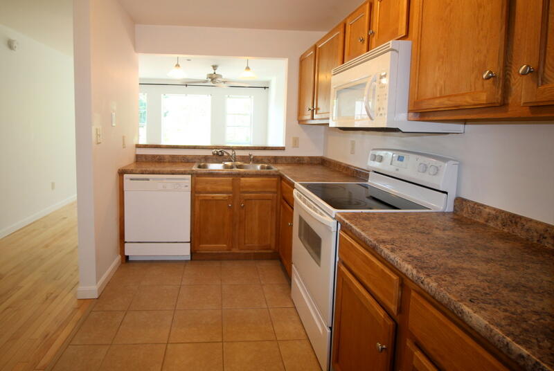 18 Smithwheel Road, Unit 64 Old Orchard Beach, ME 04064 - Photo 6 of 15 028
