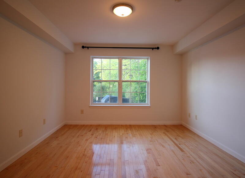 18 Smithwheel Road, Unit 64 Old Orchard Beach, ME 04064 - Photo 10 of 15 050