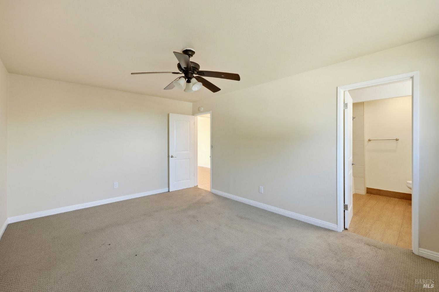 4305 Petaluma Hill Road Santa Rosa, CA 95404 - Photo 18 of 95