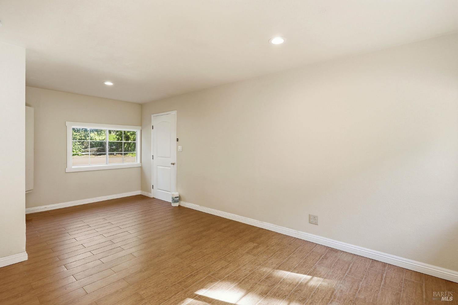 4305 Petaluma Hill Road Santa Rosa, CA 95404 - Photo 27 of 95