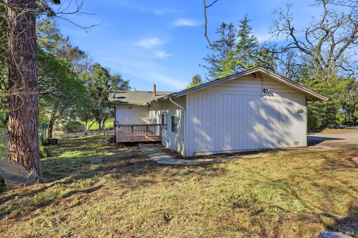 4305 Petaluma Hill Road Santa Rosa, CA 95404 - Photo 34 of 95