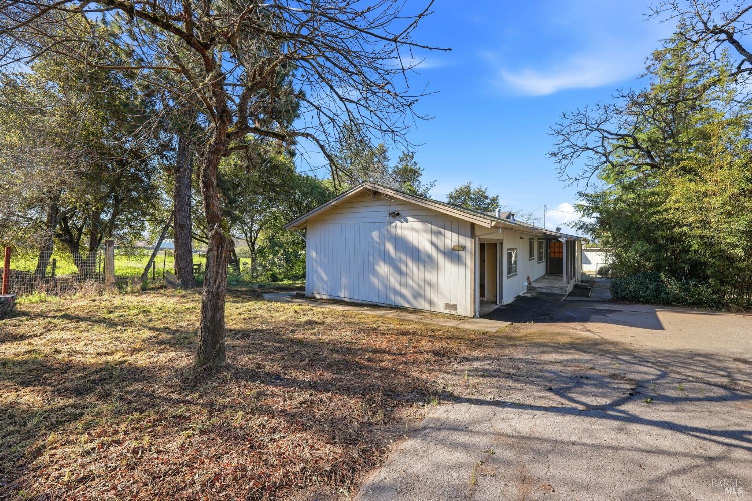 4305 Petaluma Hill Road Santa Rosa, CA 95404 - Photo 35 of 95